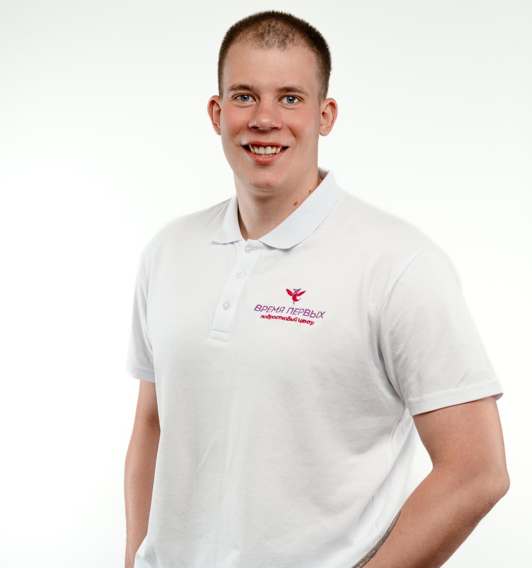 Артем Шперов