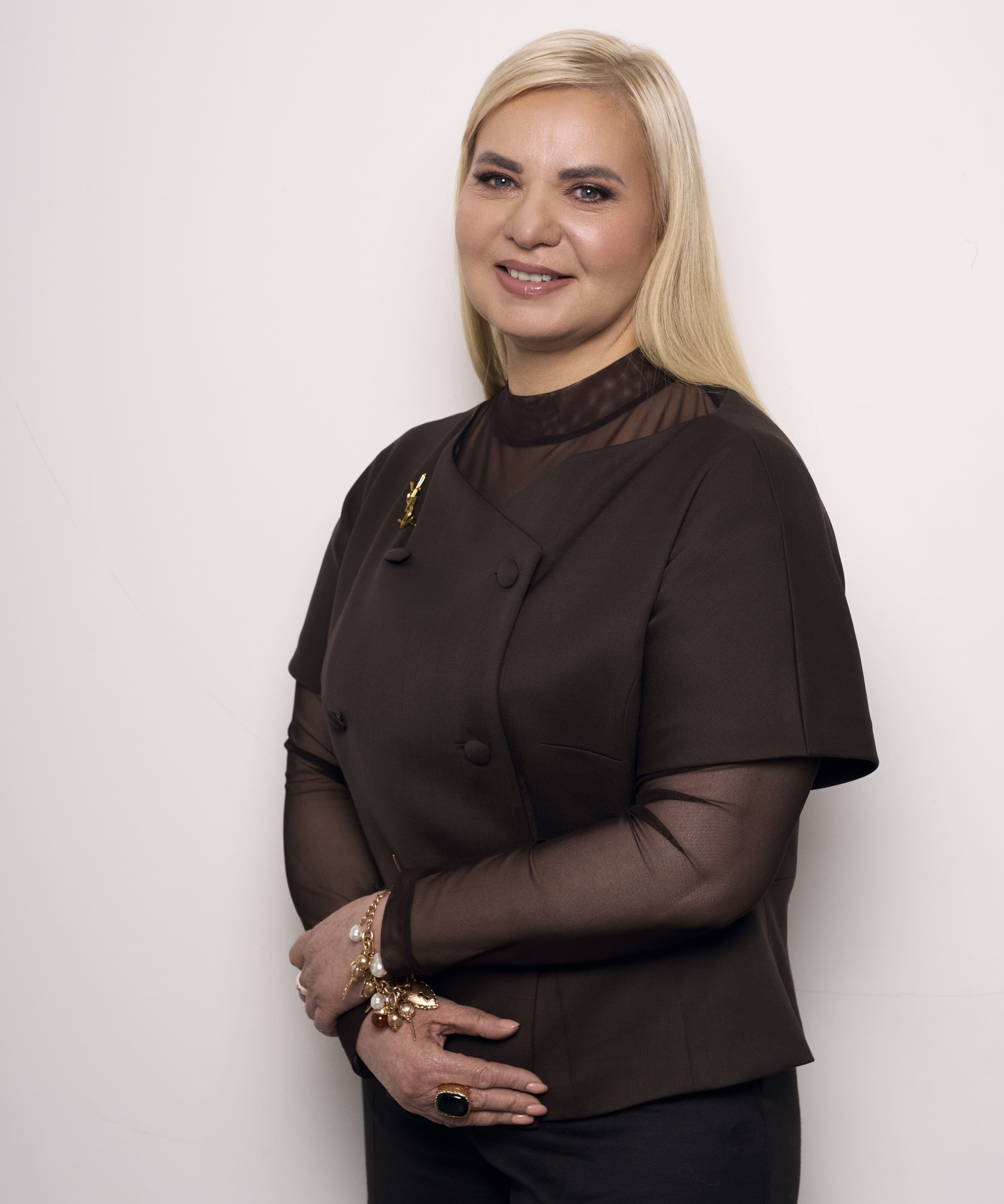 Люция Ибрагимова — Директор центра